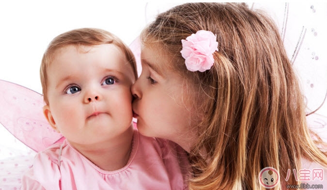 養(yǎng)一個(gè)孩子好還是兩個(gè)孩子好 養(yǎng)一個(gè)孩子和兩個(gè)孩子的區(qū)別