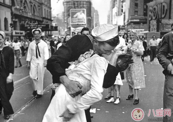 2017國(guó)際接吻日7月6日星期四 接吻技巧大全(別說(shuō)話(huà)吻我) 2017國(guó)際接吻日7月6日星期四 接吻技巧大全(別說(shuō)話(huà)吻我)