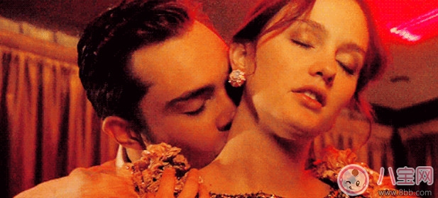 2017國(guó)際接吻日7月6日星期四 接吻技巧大全(別說(shuō)話(huà)吻我) 2017國(guó)際接吻日7月6日星期四 接吻技巧大全(別說(shuō)話(huà)吻我)