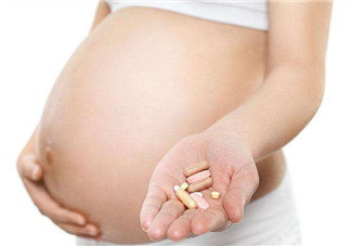 孕婦能食用維他命嗎？孕婦如何攝取維他命