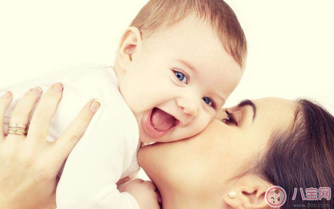 懷孕初期補充什么葉酸 懷孕媽媽營養(yǎng)補充健康攻略 懷孕初期補充什么葉酸 懷孕媽媽營養(yǎng)補充健康攻略