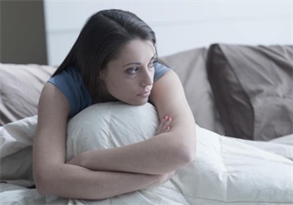 懷孕夜間睡不著失眠 如何調(diào)整狀態(tài)快速入睡