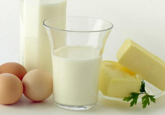 懷孕前三個(gè)月吃什么對(duì)胎兒好 懷孕前三個(gè)月需要補(bǔ)充什么營養(yǎng)