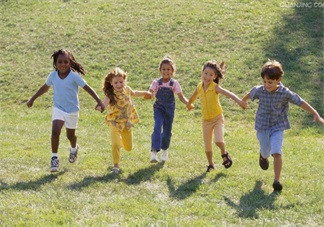 自己是近視懷的孩子會(huì)近視嗎 近視準(zhǔn)媽媽的擔(dān)憂(yōu)