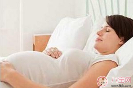 孕婦打呼嚕是缺氧嗎 孕婦怎么樣睡覺(jué)不打鼾