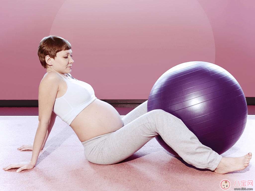 侯佩岑將再度經(jīng)歷產(chǎn)后疼痛！剖or順哪個(gè)更痛？