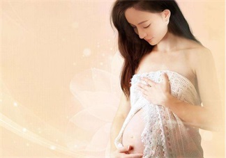 懷孕羊水過(guò)多是好還是壞 怎么判斷羊水的多少
