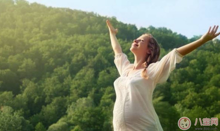 孕婦曬太陽的最佳時(shí)間 孕婦曬太陽的最佳位置(曬肚子)