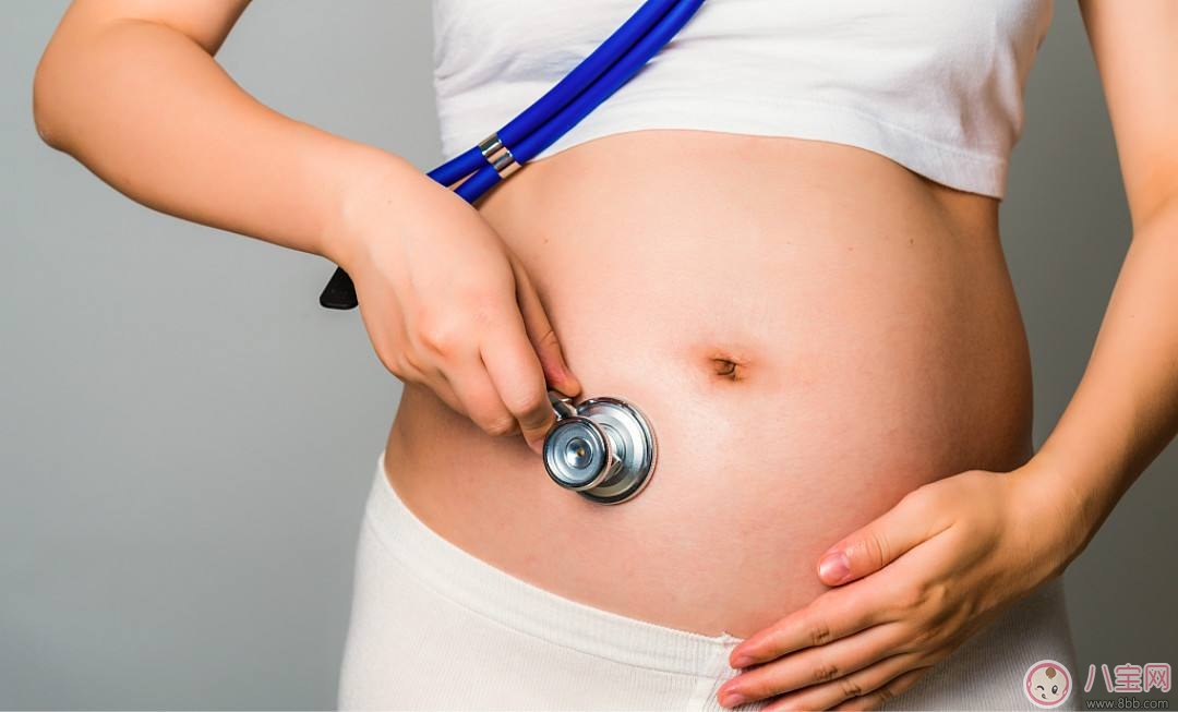 水腫要少喝水嗎 孕期水腫如何緩解 水腫要少喝水嗎 孕期水腫如何緩解