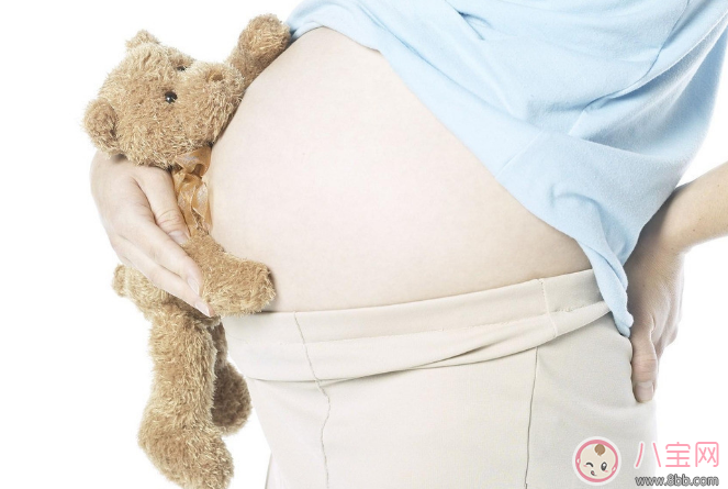 寶寶在肚子里的會干什么 寶寶在媽媽肚子里會做的五件事 寶寶在肚子里的會干什么 寶寶在媽媽肚子里會做的五件事