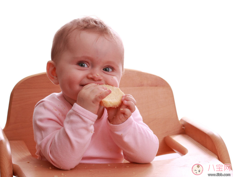 懷孕三個月后才公布原因竟是因?yàn)檫@個 懷孕三月公開原因解密 懷孕三個月后才公布原因竟是因?yàn)檫@個 懷孕三月公開原因解密