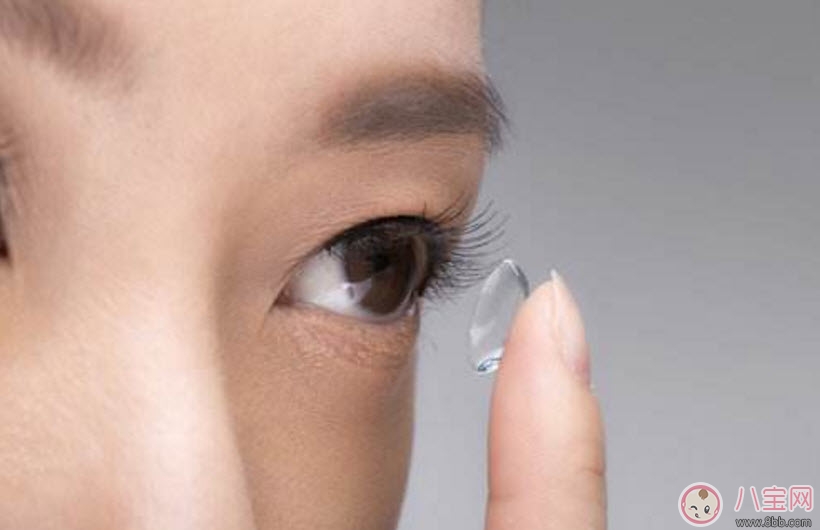 懷孕能帶隱形眼鏡嗎 懷孕帶隱形眼鏡對胎兒有影響嗎 懷孕能帶隱形眼鏡嗎 懷孕帶隱形眼鏡對胎兒有影響嗎