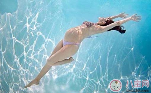 跳水奧運(yùn)冠軍何姿懷孕 孕期可以游泳嗎