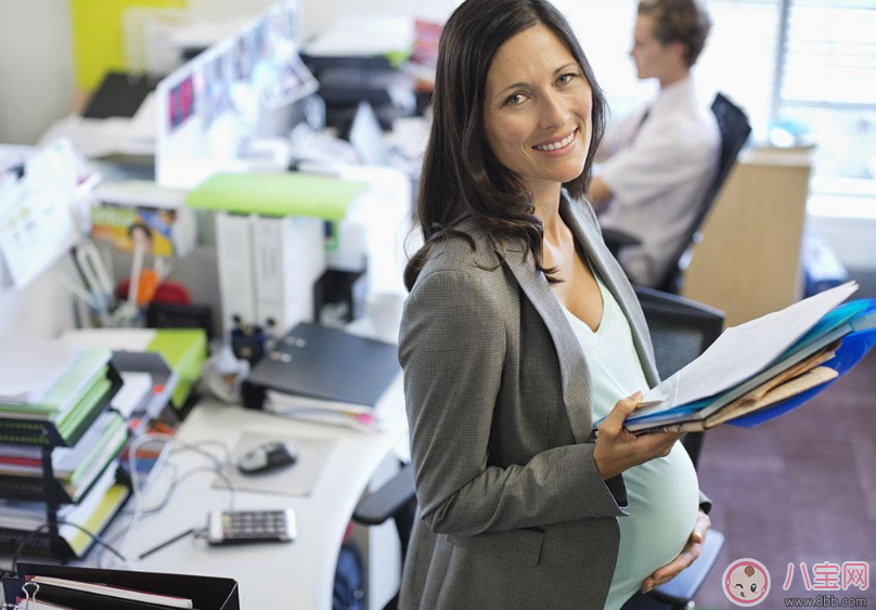 胡杏兒懷孕三個月竟然還在工作 懷孕工作竟有這么多好處 胡杏兒懷孕三個月竟然還在工作 懷孕工作竟有這么多好處