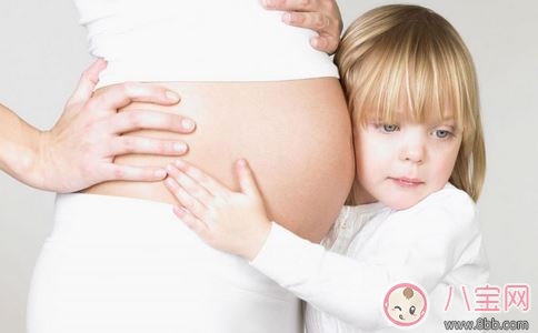 孕期胎位不正的原因 如何矯正胎位不正