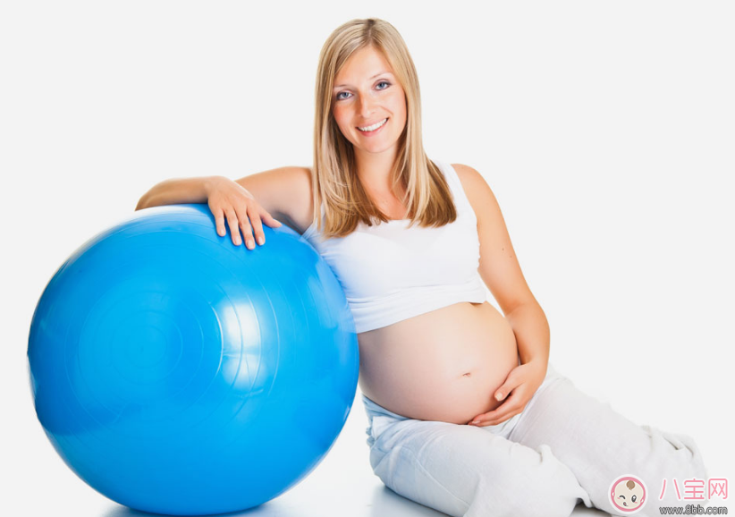 孕婦肚子沒(méi)事別亂摸 驚動(dòng)胎兒可不好