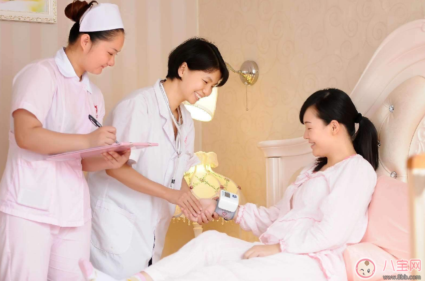 產(chǎn)后如何預(yù)防產(chǎn)后風(fēng)濕病 產(chǎn)后風(fēng)濕病調(diào)理方法 產(chǎn)后如何預(yù)防產(chǎn)后風(fēng)濕病 產(chǎn)后風(fēng)濕病調(diào)理方法