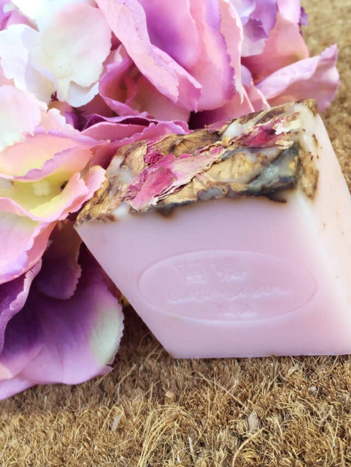 剖腹產(chǎn)產(chǎn)后傷口怎么辦 如何淡化疤痕 剖腹產(chǎn)產(chǎn)后傷口怎么辦 如何淡化疤痕