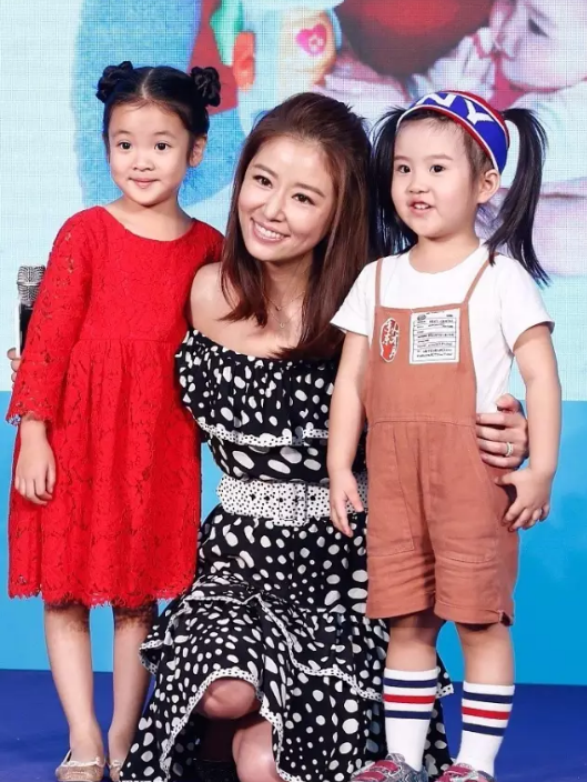 林心如產(chǎn)后快速恢復(fù)苗條？產(chǎn)后普拉提讓胸部美回來！