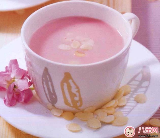 哺乳期喝杏仁奶好處多 美容養(yǎng)顏還補(bǔ)鈣 哺乳期喝杏仁奶好處多 美容養(yǎng)顏還補(bǔ)鈣