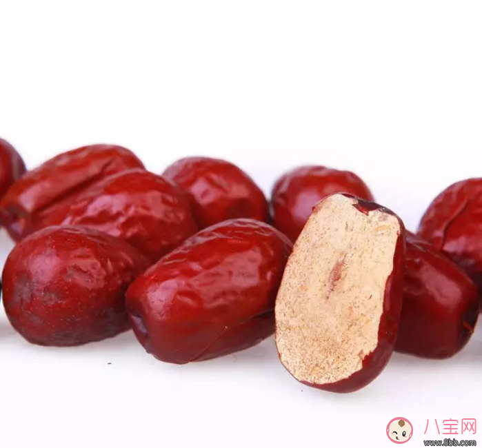 哺乳期喝杏仁奶好處多 美容養(yǎng)顏還補(bǔ)鈣 哺乳期喝杏仁奶好處多 美容養(yǎng)顏還補(bǔ)鈣