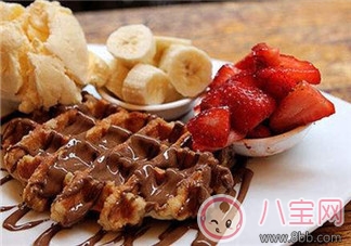 女性心情低落壓抑時(shí)  哪些食物不應(yīng)該吃