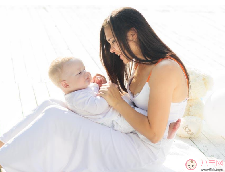 胸小就一定奶水不足嗎 奶水不足的標(biāo)準(zhǔn)是什么 胸小就一定奶水不足嗎 奶水不足的標(biāo)準(zhǔn)是什么