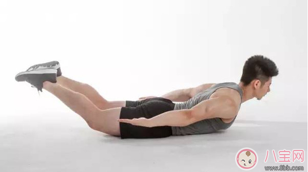 柯基臀是骨盆前傾嗎 李菲兒的柯基臀是怎么練成的