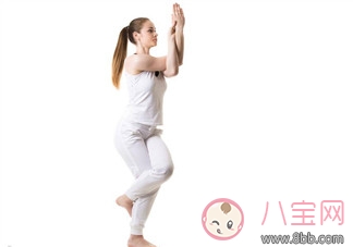 產(chǎn)后防止胸部下垂 做豐胸操胸部不變形 產(chǎn)后防止胸部下垂 做豐胸操胸部不變形