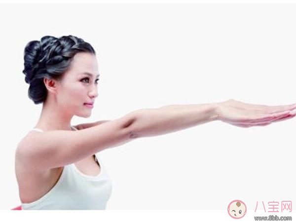 產(chǎn)后防止胸部下垂 做豐胸操胸部不變形 產(chǎn)后防止胸部下垂 做豐胸操胸部不變形