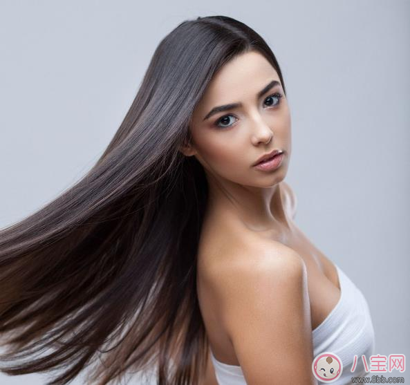 產(chǎn)后掉頭發(fā)太兇會禿嗎 生孩子掉頭發(fā)怎么調(diào)整 產(chǎn)后掉頭發(fā)太兇會禿嗎 生孩子掉頭發(fā)怎么調(diào)整