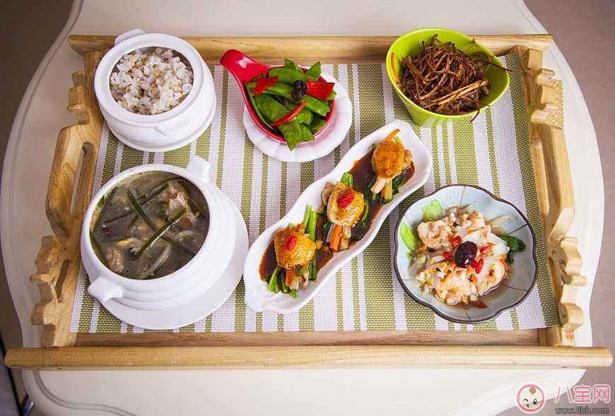 月子餐有哪些 產(chǎn)婦月子餐食譜 坐月子期間吃什么 月子餐有哪些 產(chǎn)婦月子餐食譜 坐月子期間吃什么