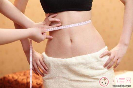 產(chǎn)后怎么洗澡減肥    洗澡減肥方法