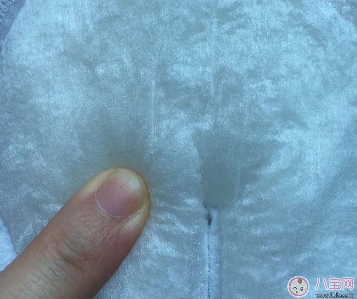 新安怡防溢乳墊怎么樣好用嗎 新安怡防溢乳墊吸水性測評(píng)使用