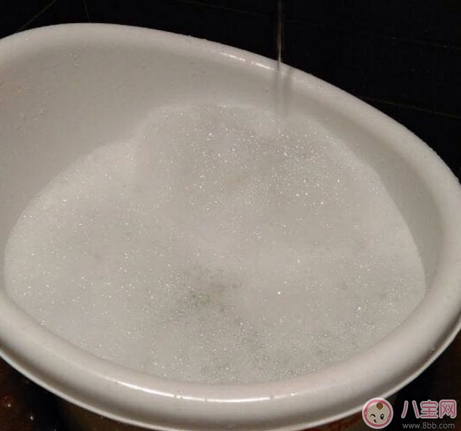 強(qiáng)生嬰兒香桃沐浴露味道怎么樣 強(qiáng)生嬰兒香桃沐浴露寶寶使用測評