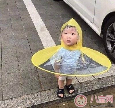 祖國(guó)花朵專(zhuān)用雨衣 給寶寶選什么雨衣好