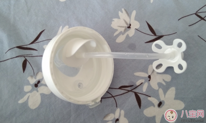 清素軟嘴學飲杯好不好 清素軟嘴學飲杯使用測評 清素軟嘴學飲杯好不好 清素軟嘴學飲杯使用測評