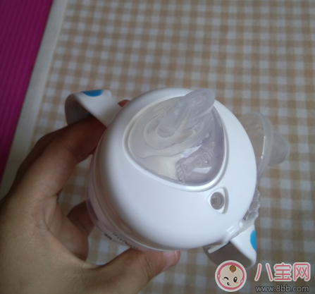 清素軟嘴學飲杯好不好 清素軟嘴學飲杯使用測評 清素軟嘴學飲杯好不好 清素軟嘴學飲杯使用測評