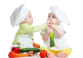 年輕10歲和長高10厘米你會(huì)選哪個(gè)？何老師這個(gè)回答太機(jī)智！