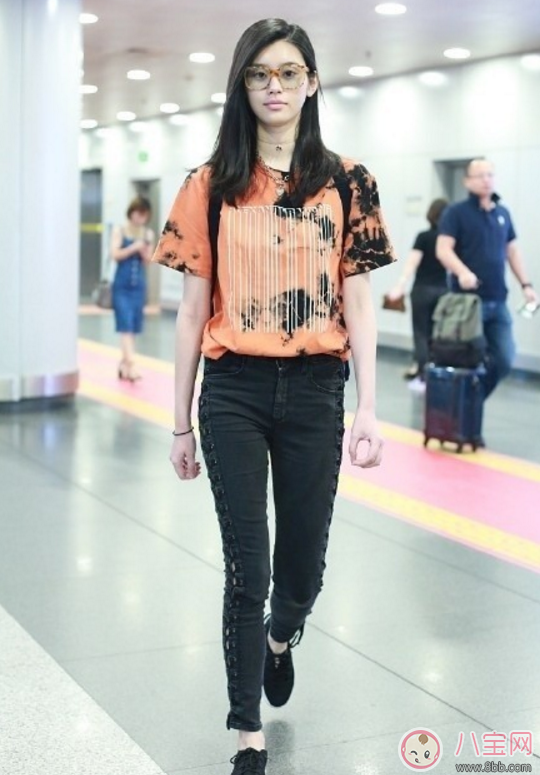 奚夢瑤素顏照 奚夢瑤真的能趕超劉雯成為超模嗎？