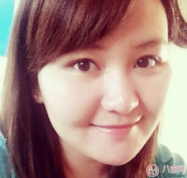 網(wǎng)紅小剛幾是誰(shuí)的孩子 小剛幾媽媽塔塔照片(小剛幾家庭條件介紹)