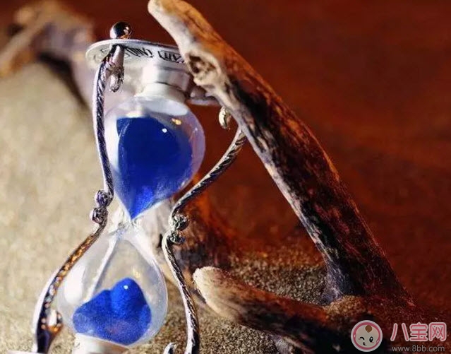 孩子手腳冰涼是怎么回事 手腳冰涼吃什么食物好 孩子手腳冰涼是怎么回事 手腳冰涼吃什么食物好