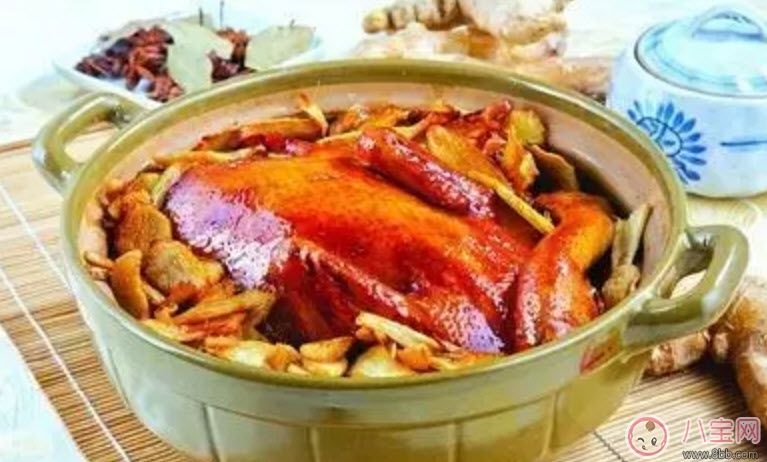 為什么秋季養(yǎng)生要吃鴨 秋天養(yǎng)生吃鴨有什么好處 為什么秋季養(yǎng)生要吃鴨 秋天養(yǎng)生吃鴨有什么好處