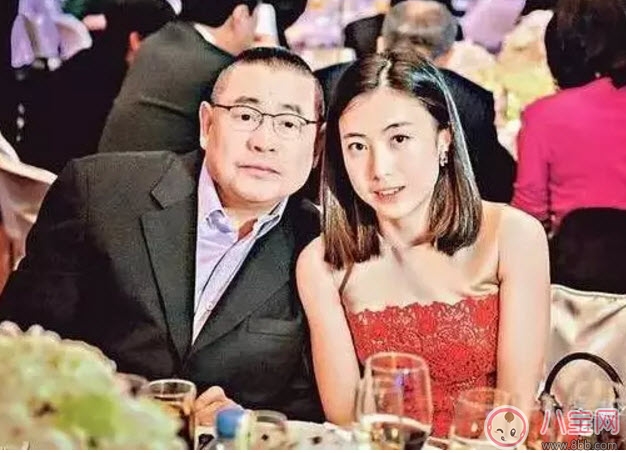 甘比承認(rèn)懷第三胎 劉鑾雄66歲再當(dāng)爸爸(男性生育能力持續(xù)到多大年齡) 甘比承認(rèn)懷第三胎 劉鑾雄66歲再當(dāng)爸爸(男性生育能力持續(xù)到多大年齡)