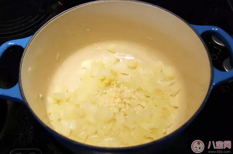 補(bǔ)充葉酸又能預(yù)防孕期便秘 干了這碗橙香胡蘿卜濃湯 補(bǔ)充葉酸又能預(yù)防孕期便秘 干了這碗橙香胡蘿卜濃湯