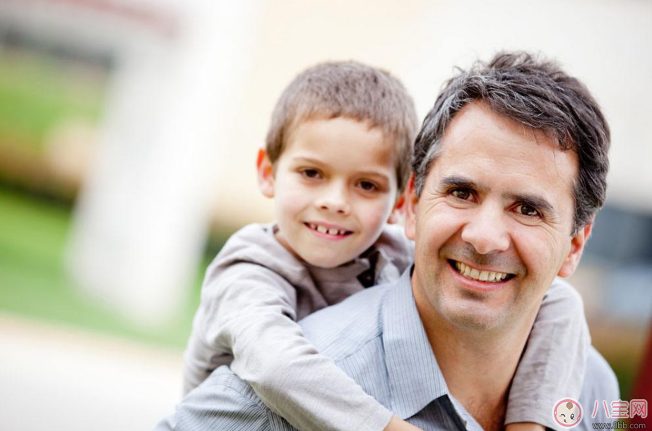 頭暈臉色發(fā)白興許是孩子缺鐵 這么做可以讓孩子不缺鐵