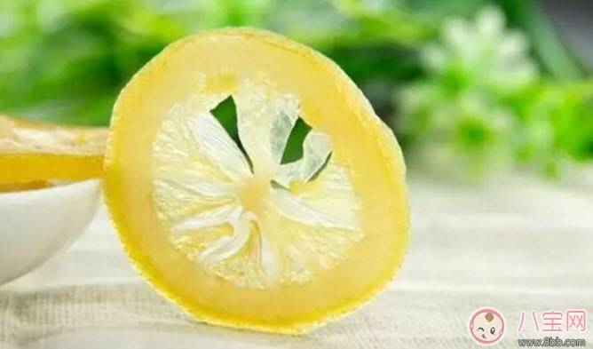 孕婦吃檸檬的好處有哪些 孕婦鮮檸檬和干檸檬哪個泡水好 孕婦吃檸檬的好處有哪些 孕婦鮮檸檬和干檸檬哪個泡水好