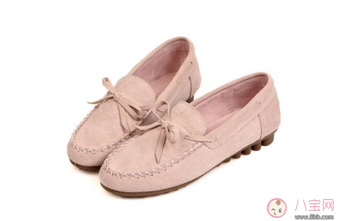 孕婦穿鞋誤區(qū)有哪些 孕婦穿什么鞋子最合適 孕婦穿鞋誤區(qū)有哪些 孕婦穿什么鞋子最合適