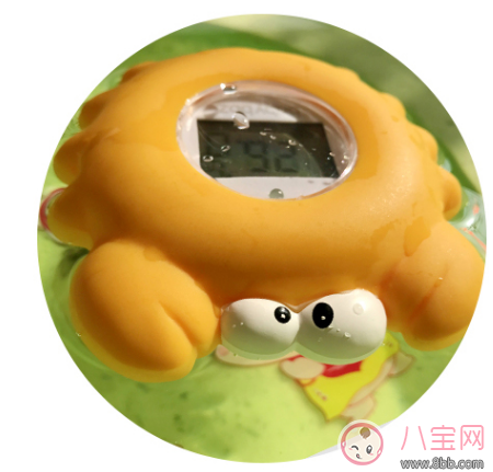 秋季寶寶水溫計哪款好 棒棒豬小水溫計測評