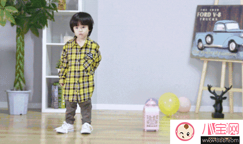 秋季寶寶如何成為潮童 只差一雙小白鞋